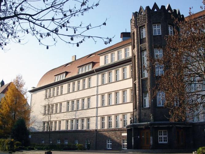 schulbild.jpg